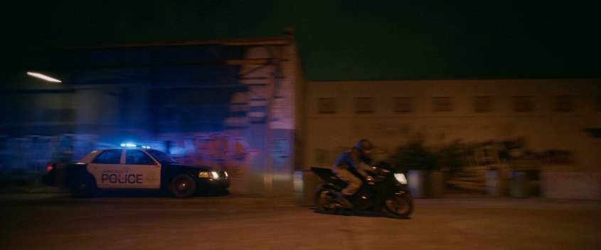 Ford Crown Victoria in One Fast Move