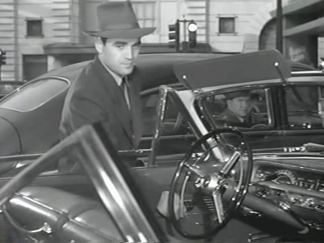 Lincoln Cosmopolitan