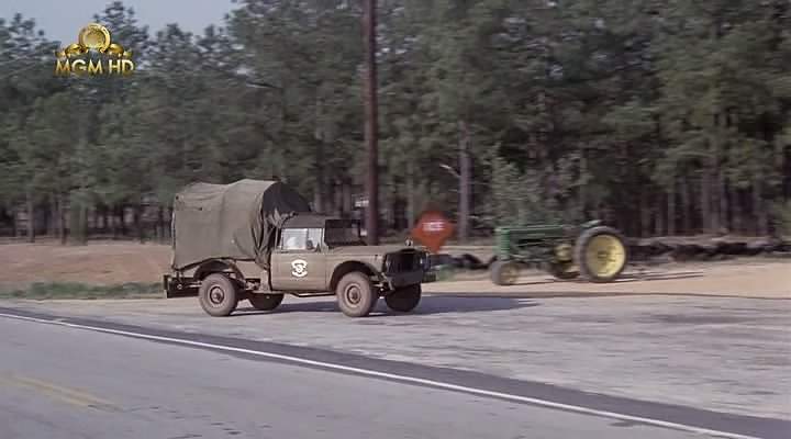 John Deere Model B