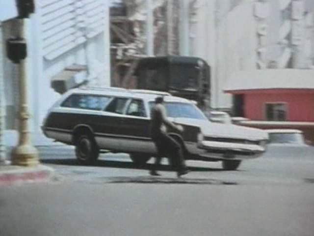 Plymouth Fury Sport Suburban