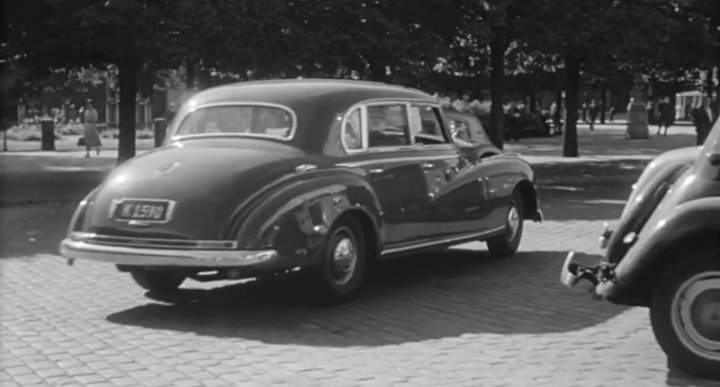 Mercedes-Benz 300