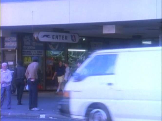 Mitsubishi Van
