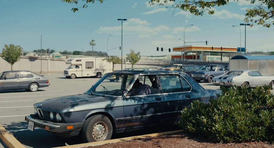 SAAB 900