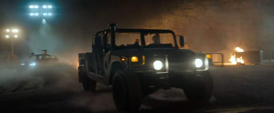 AM General HMMWV M1043