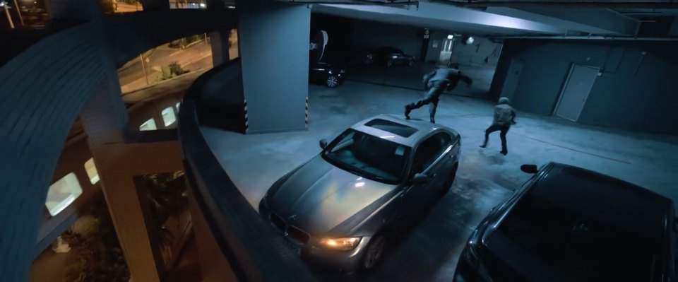 BMW 323i