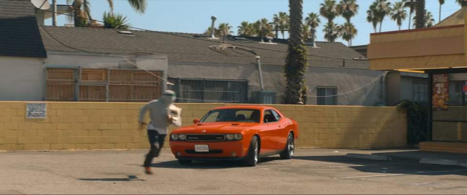 Dodge Challenger SRT-8