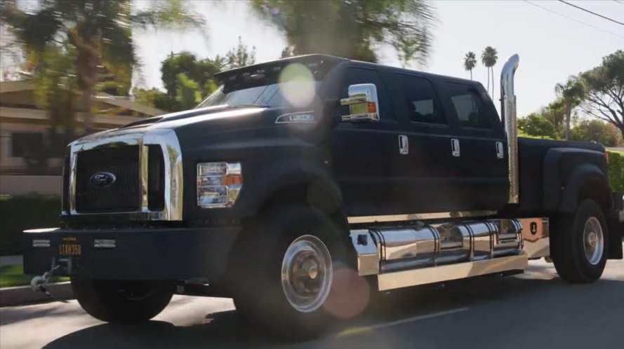 Ford F-650 Super Duty
