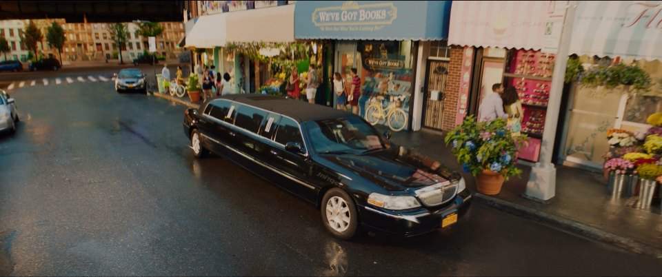 Lincoln Town Car Stretched Limousine