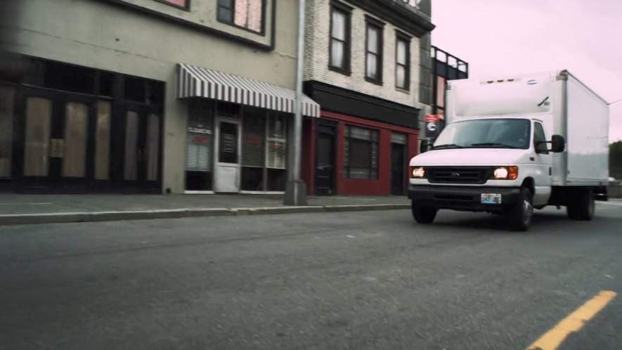 Ford E-350