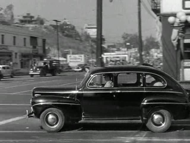 Ford Super De Luxe
