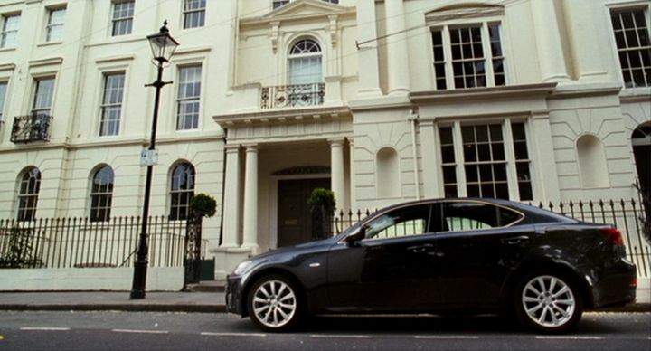 Lexus IS