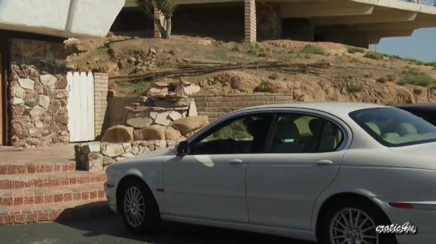 Jaguar X-Type