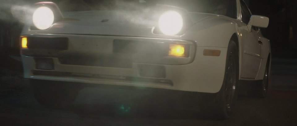 Porsche 944