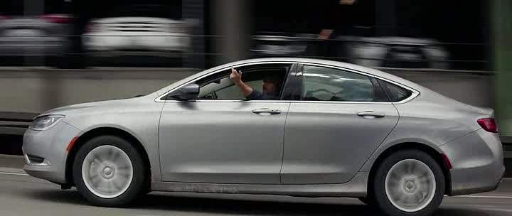 Chrysler 200