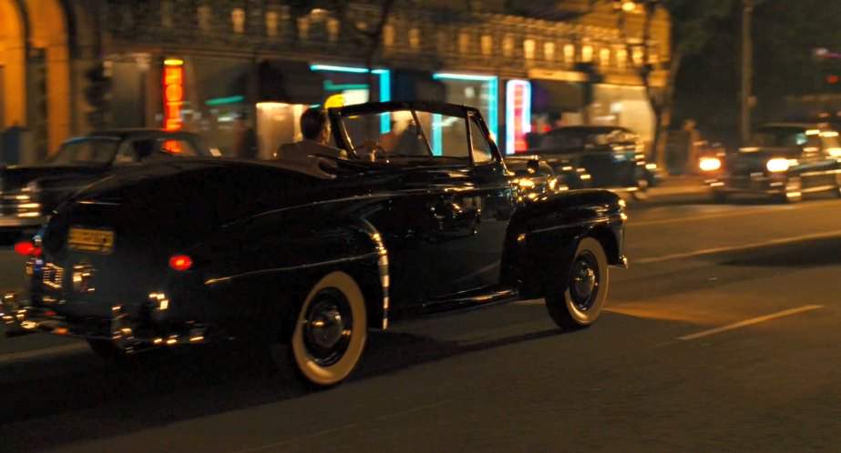 Ford Super De Luxe