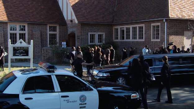 Lincoln Town Car Stretched Limousine