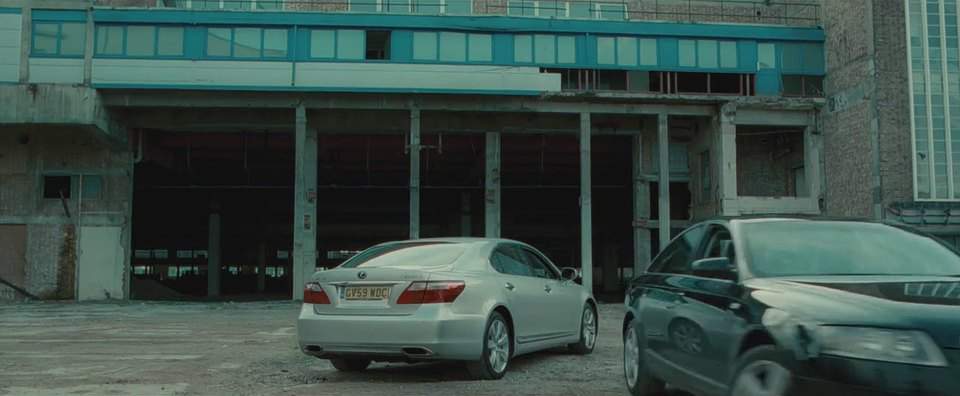 Lexus LS 600h L