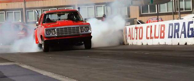 Dodge D-150