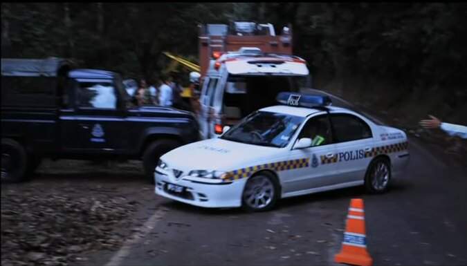 Land-Rover Defender 110