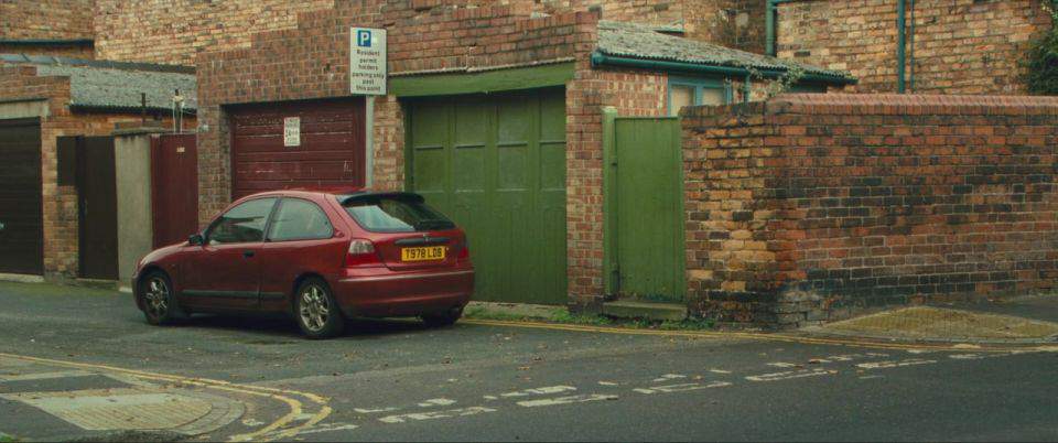 1999 Rover 211 R3 in Screwed