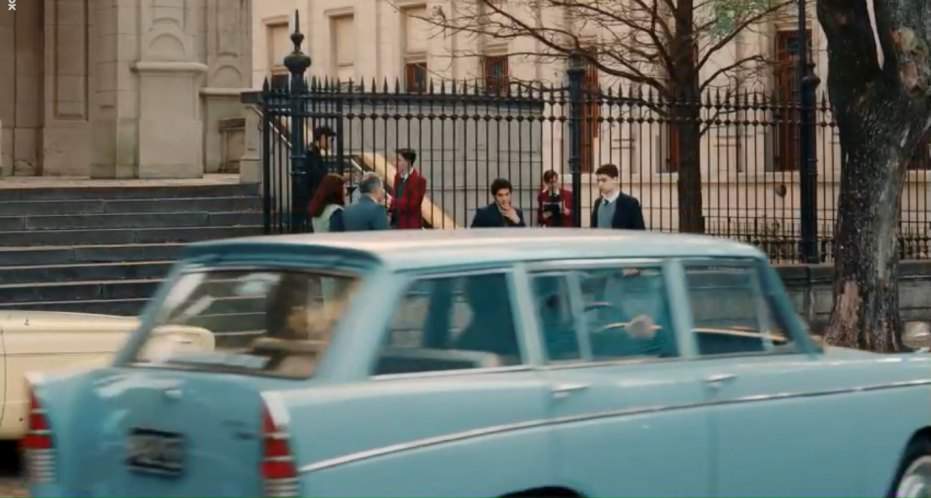 Siam Di Tella Traveller