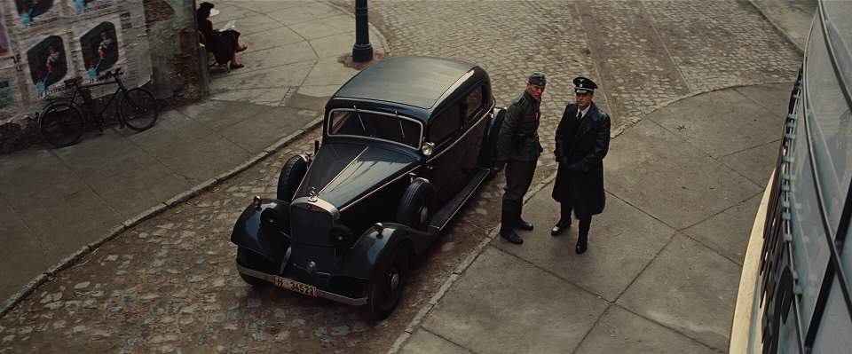 Mercedes-Benz 200 Lang
