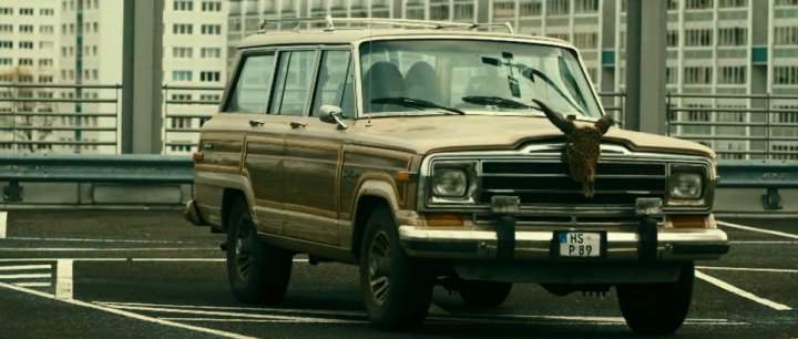Jeep Grand Wagoneer