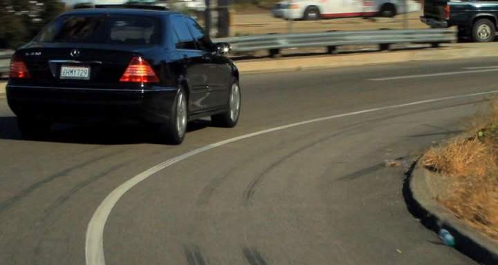 2003 Mercedes-Benz S 430 V220 in Dysfunctional Friends