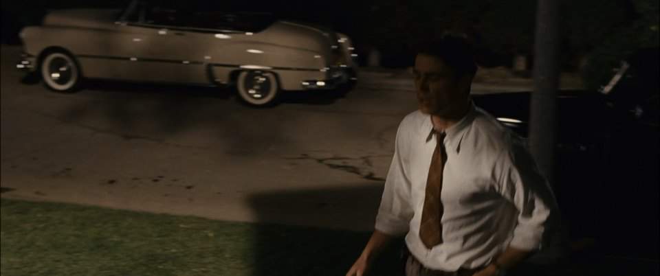 Pontiac Chieftain De Luxe