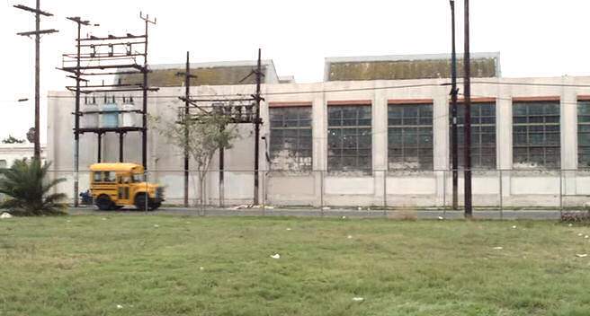 International S-Series Schoolmaster