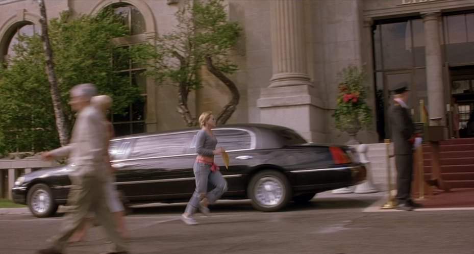 Lincoln Town Car Stretched Limousine