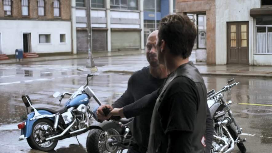 Harley-Davidson FLHS Electra Glide Sport