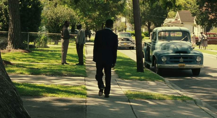 International Harvester R-110