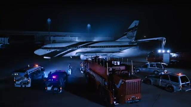 Oshkosh T-3000