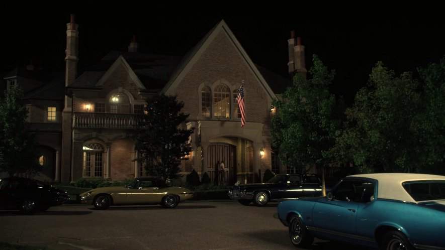 Oldsmobile Cutlass Supreme