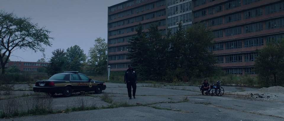 Ford Crown Victoria