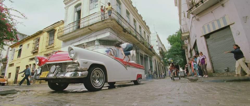 Ford Fairlane Sunliner