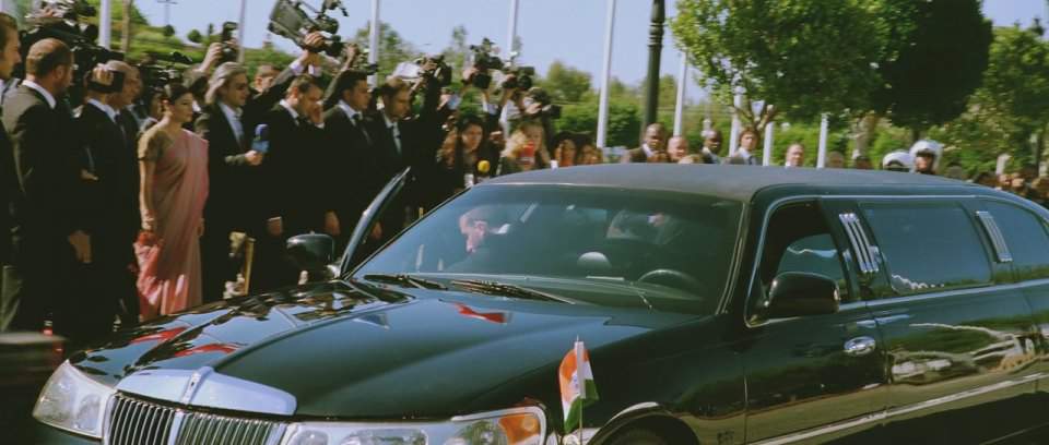 Lincoln Town Car Stretched Limousine
