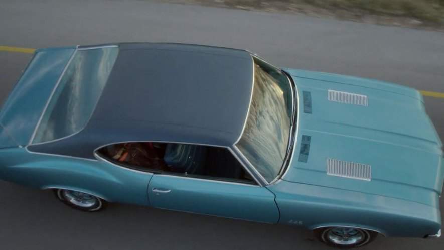 Oldsmobile 442