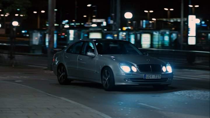 Mercedes-Benz E 200