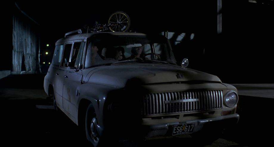 International Harvester Travelall