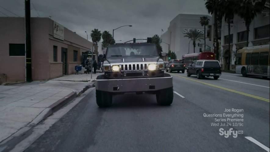 Hummer H2 SUT