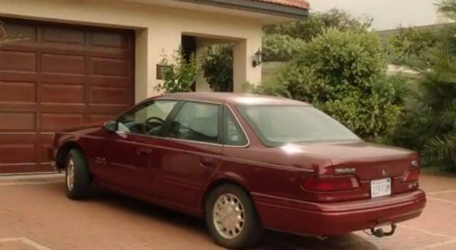 Ford Taurus