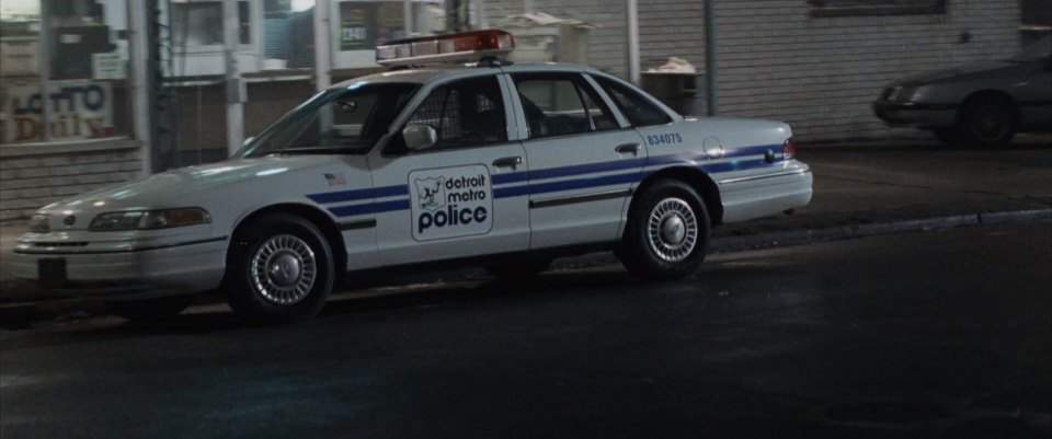 Ford Crown Victoria