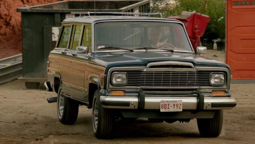 Jeep Wagoneer