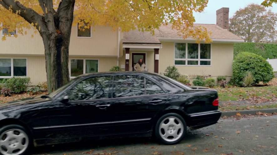 Mercedes-Benz E 430