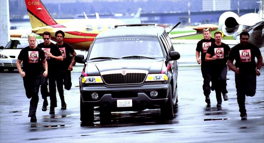 Lincoln Navigator Stretched Limousine