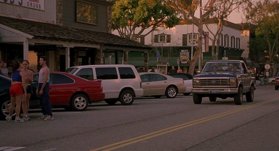Dodge Caravan