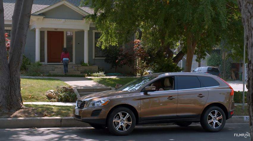 2009 Volvo XC60 in The Cheating Pact