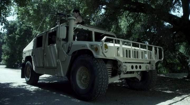 AM General HMMWV M1025
